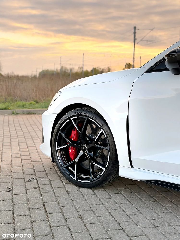 Audi RS3 Limousine TFSI Quattro S tronic - 4