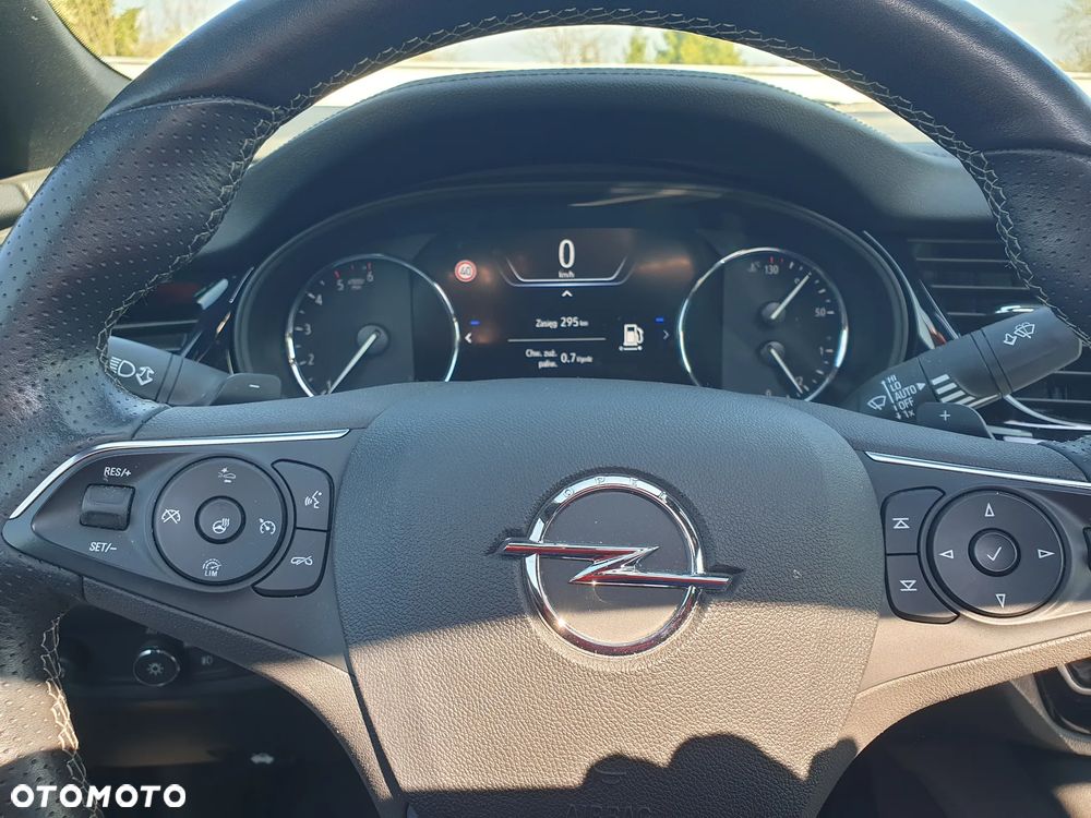 Opel Insignia 2.0 CDTI 4x4 Ultimate S&S - 26