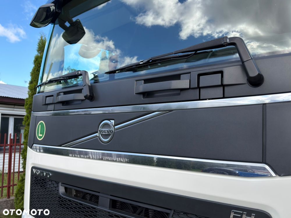 Volvo FH GLOBETROTTER - 15