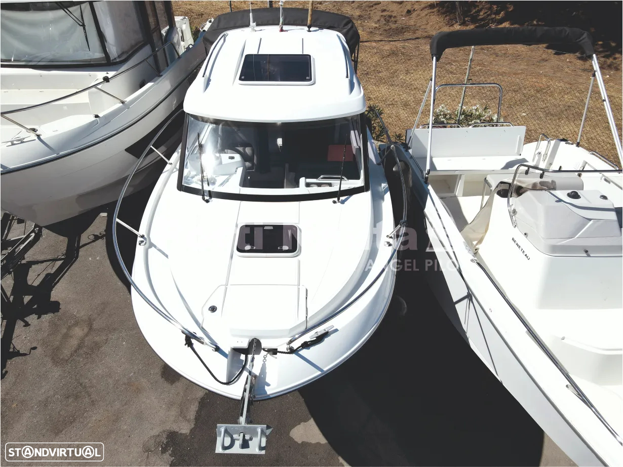 Beneteau Antares 7 - 5