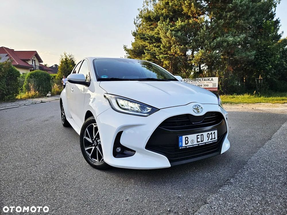 Toyota Yaris 1.5 VVT-i Team Deutschland - 4