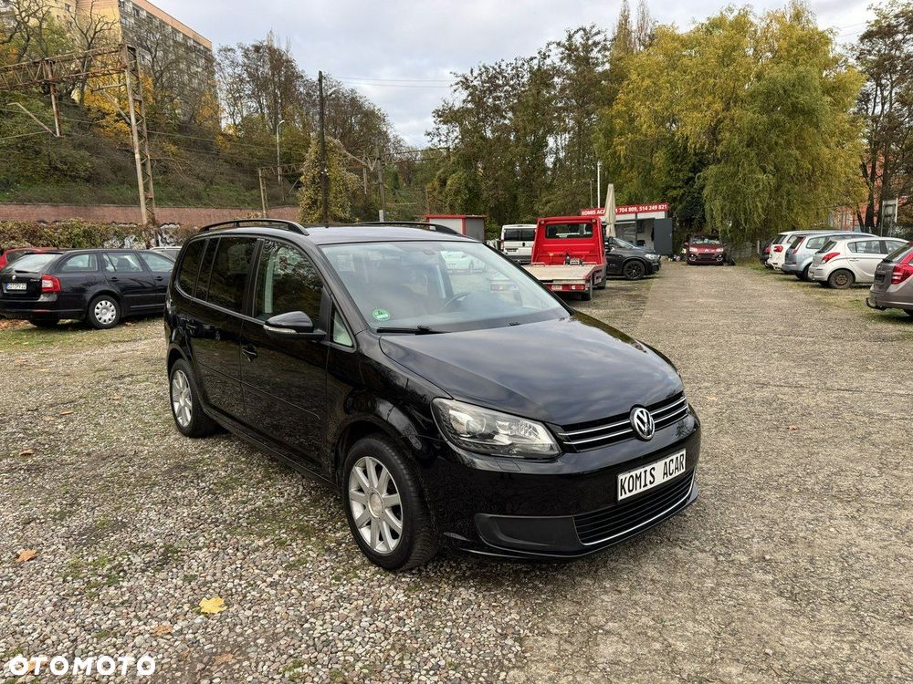 Volkswagen Touran - 2