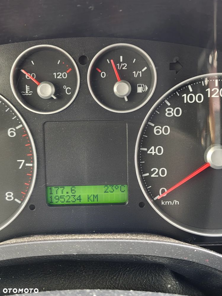 Ford Focus C-Max 1.8 Ambiente - 4