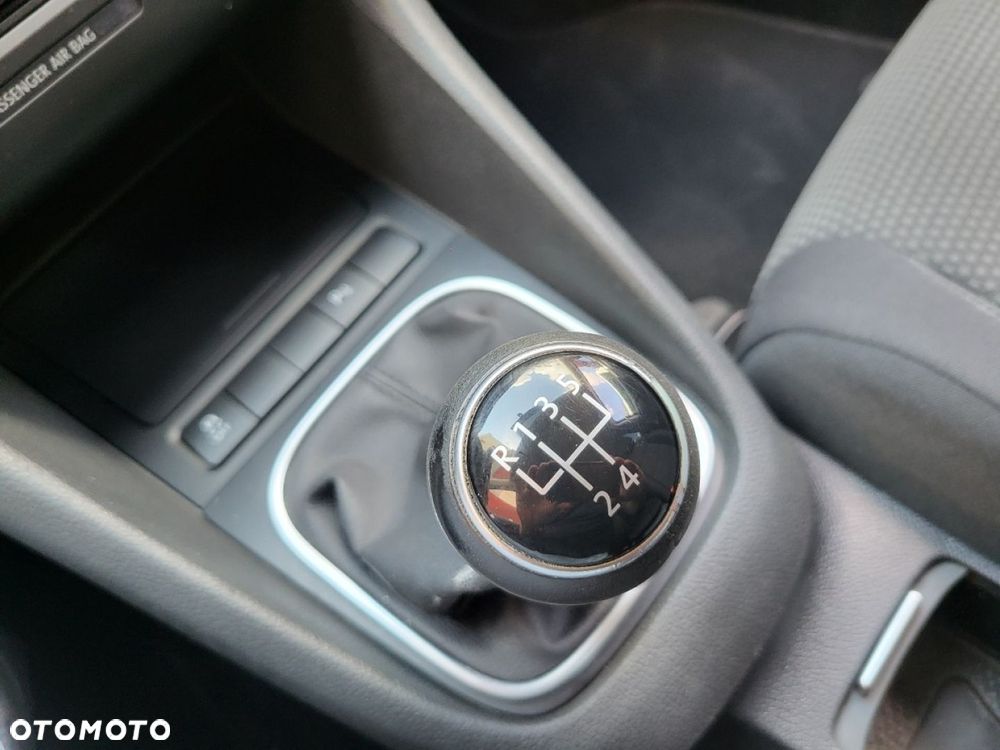 Volkswagen Golf - 14
