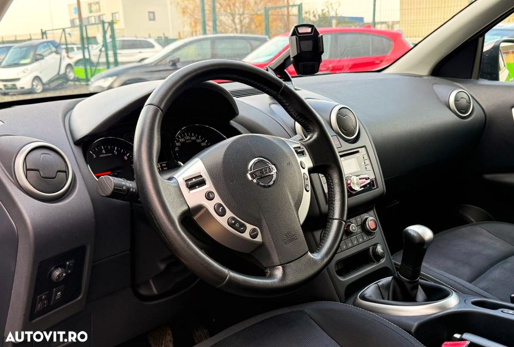Nissan Qashqai 1.6 Visia - 7