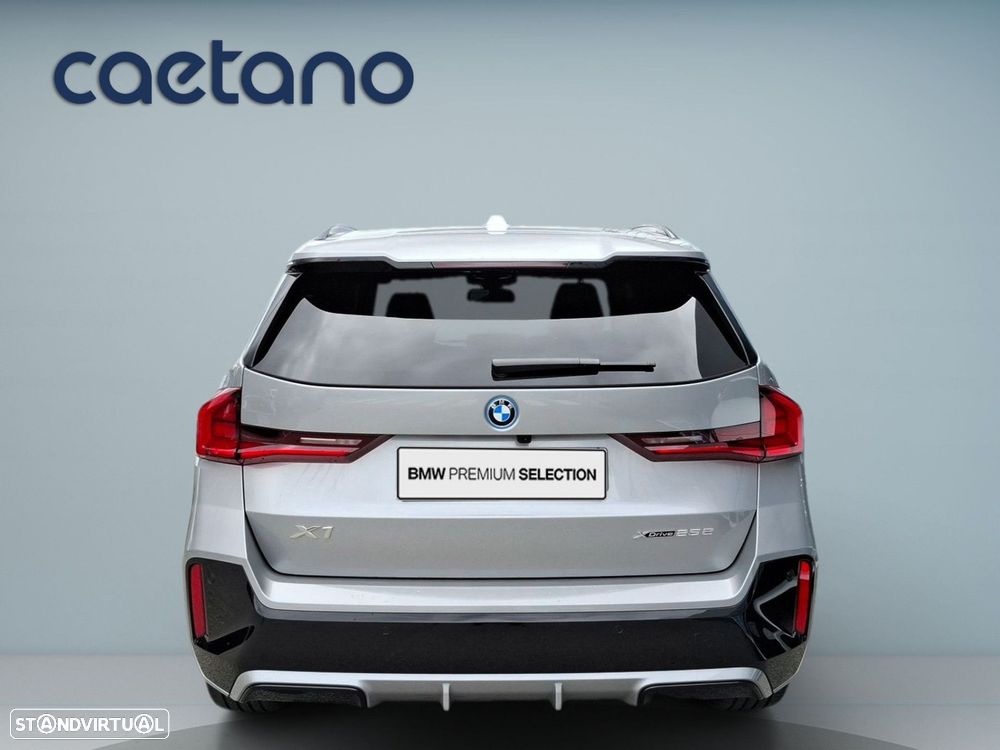 BMW x1 xDrive25e Pack Desportivo M - 7