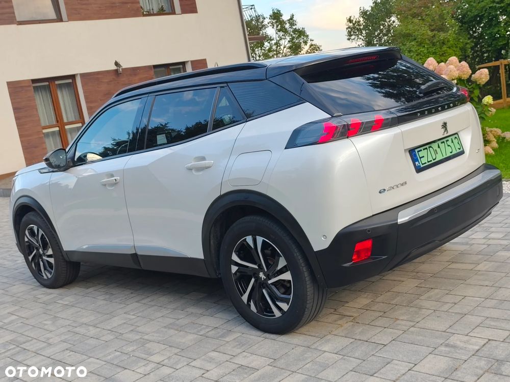 Peugeot 2008 136 GT - 6