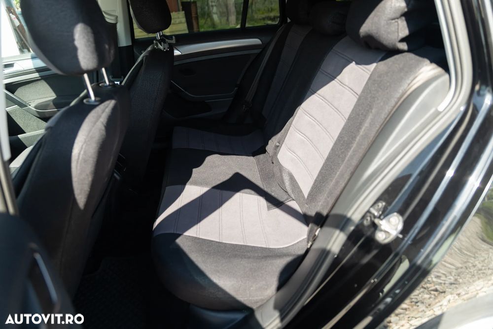 Volkswagen Golf 1.6 TDI DSG BMT Comfortline - 12