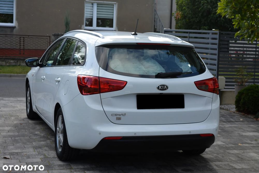 Kia ProCeed 1.4 XL - 31