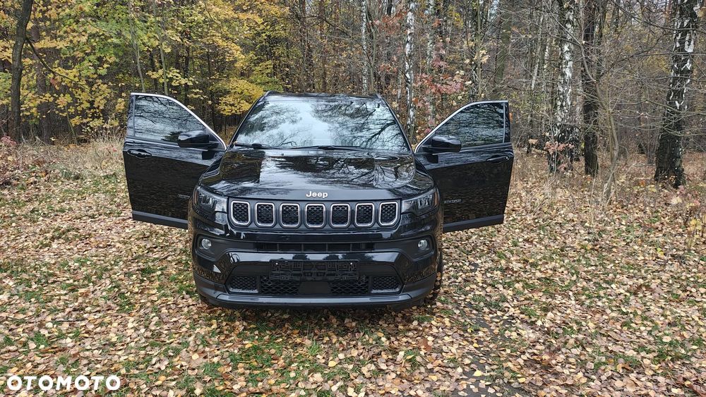 Jeep Compass - 2