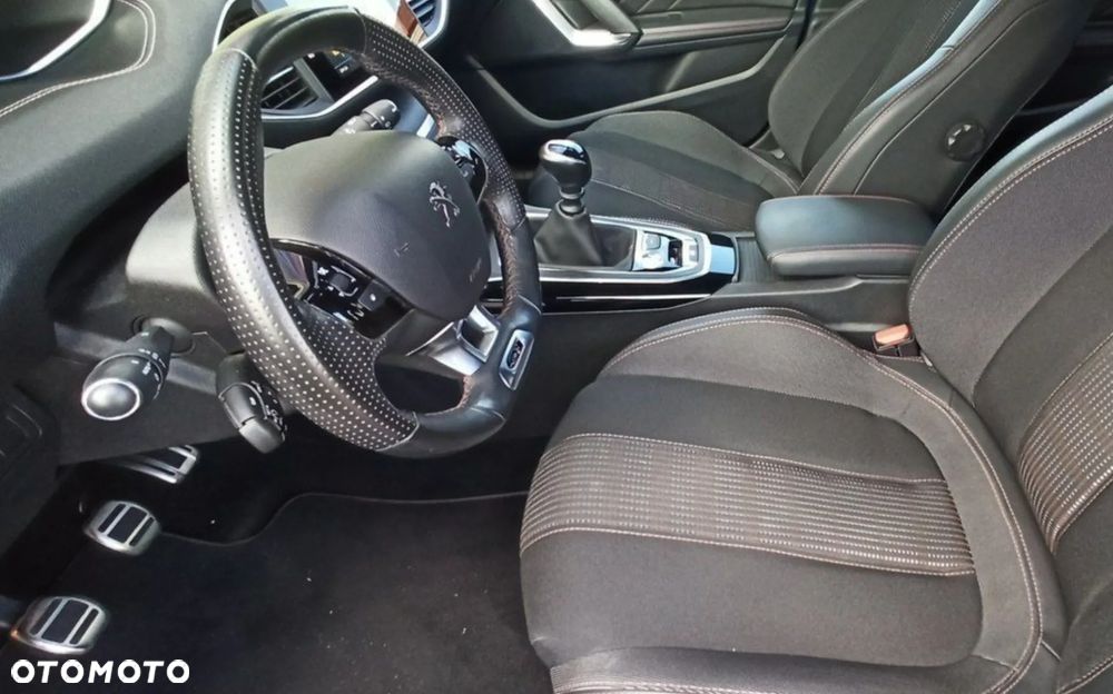 Peugeot 308 PureTech 130 GPF Stop & Start GT Pack - 19