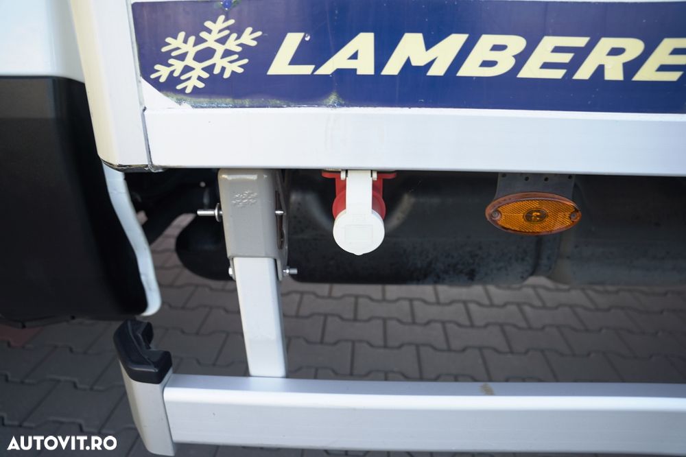 Iveco DAILY 70-150 / FRIGIDER / UNITATE THERMO KING V-300 MAX / TWIN / HIDRAULIC DHOLLANDIA / MASĂ NETĂ: 7.000 kg / 3 LOCURI - 25