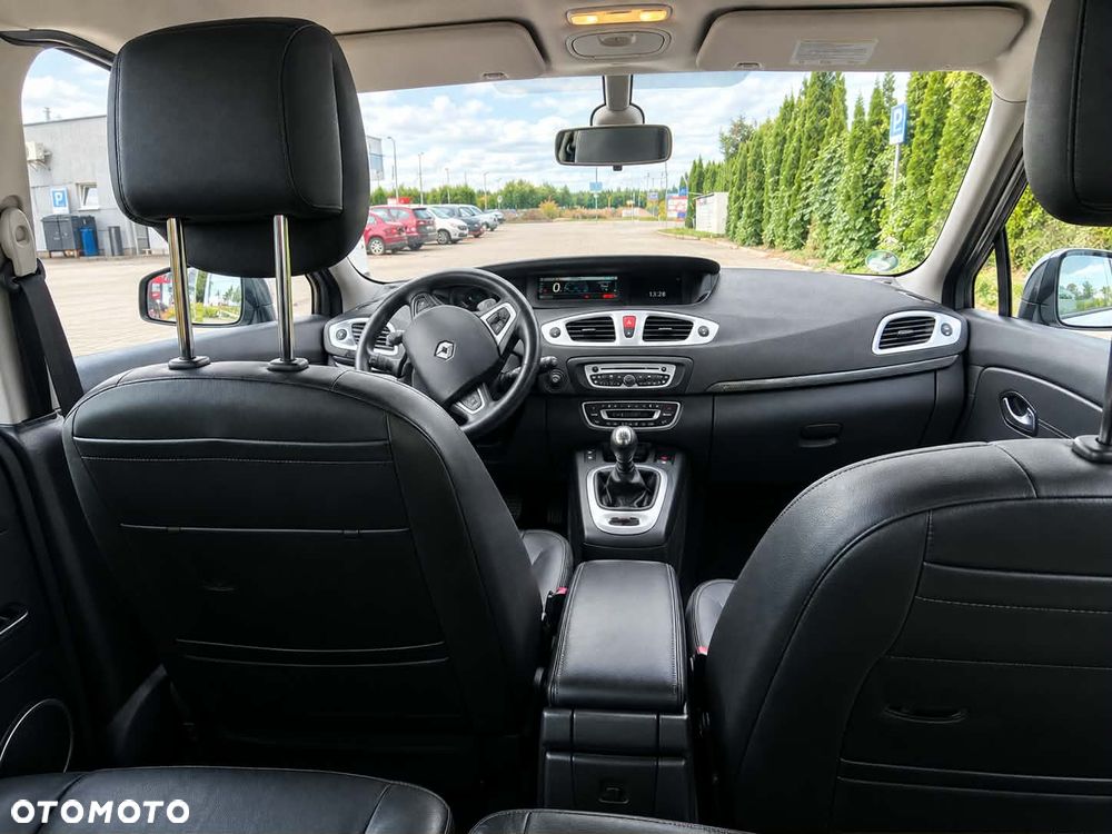 Renault Scenic - 9