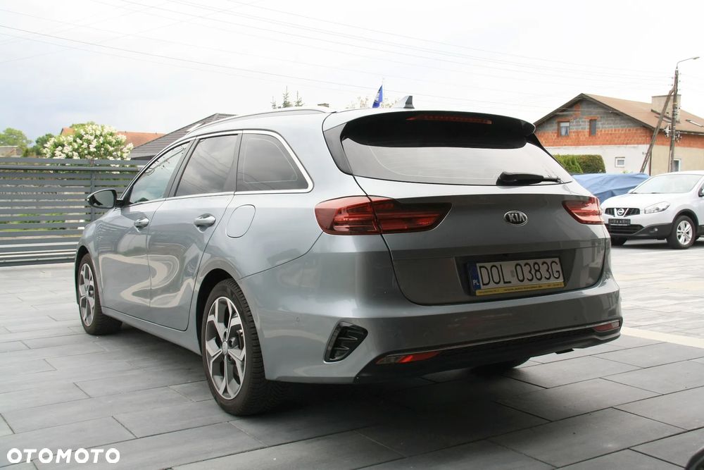Kia Ceed 1.4 T-GDI OPF Platinum Edition - 19