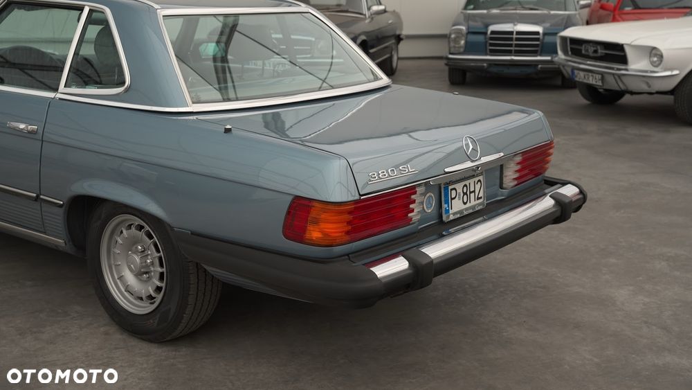 Mercedes-Benz SL - 11