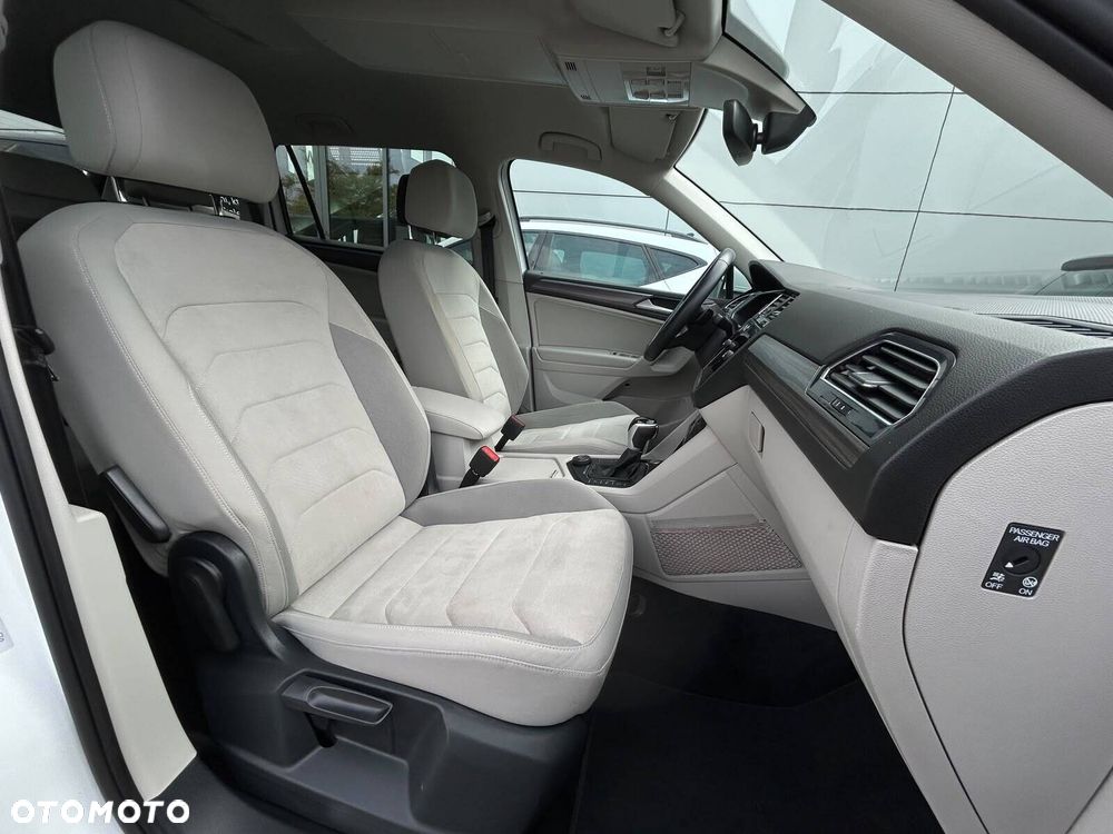 Volkswagen Tiguan 2.0 TSI 4Mot Elegance DSG - 19