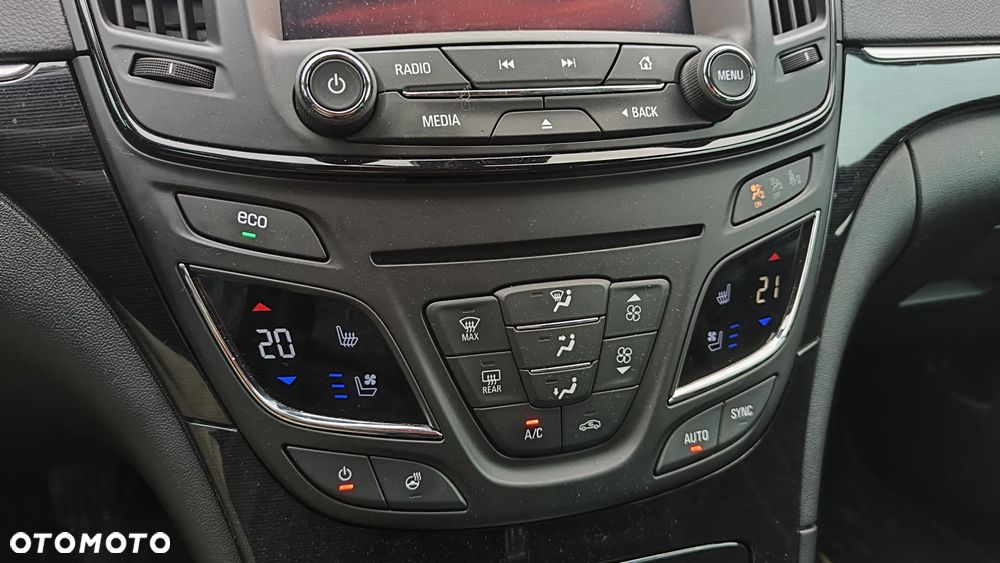 Opel Insignia 2.0 CDTI Cosmo S&S - 30