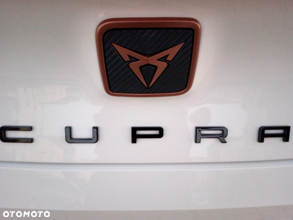 Cupra Leon 1.5 eTSI DSG - 6
