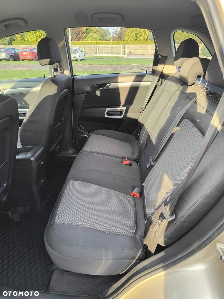 Opel Antara - 8