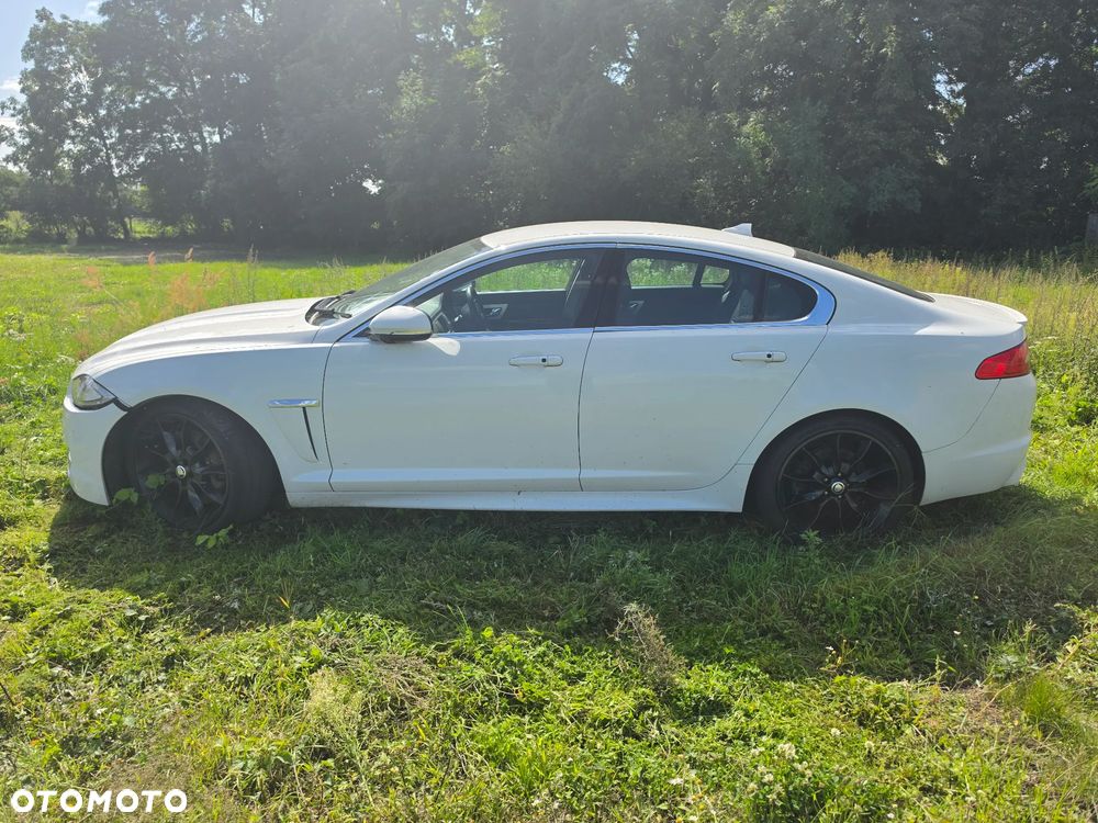 Jaguar XF 3.0 V6 S - 4