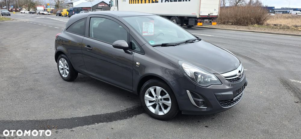 Opel Corsa 1.2 16V (ecoFLEX) Edition - 2