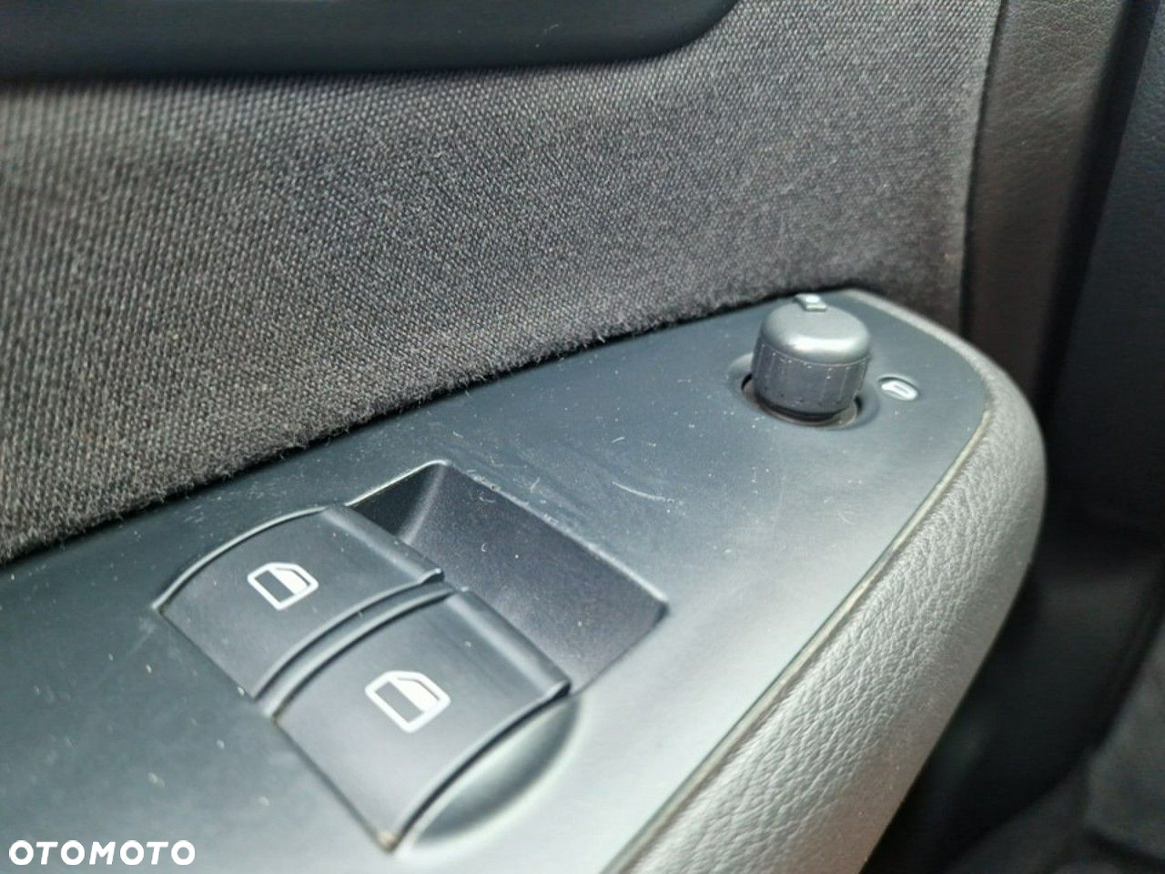 Audi A4 Avant 2.0 TDI - 9