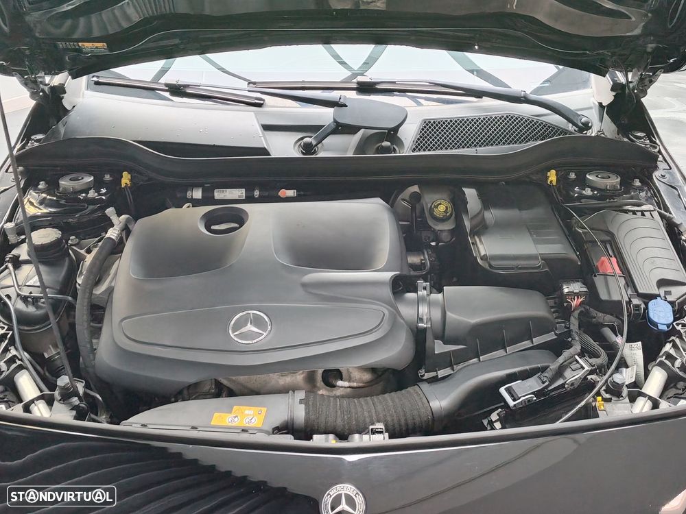 Mercedes-Benz A 200 (BlueEFFICIENCY) 7G-DCT - 28