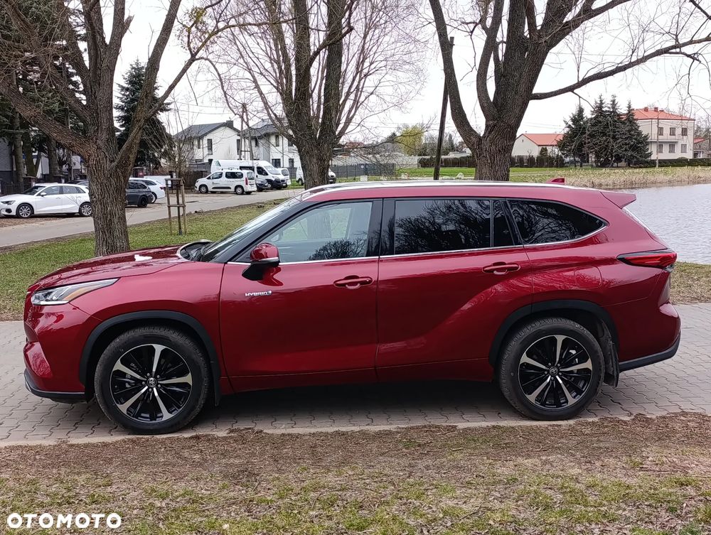 Toyota Highlander 2.5 Hybrid Executive - 7