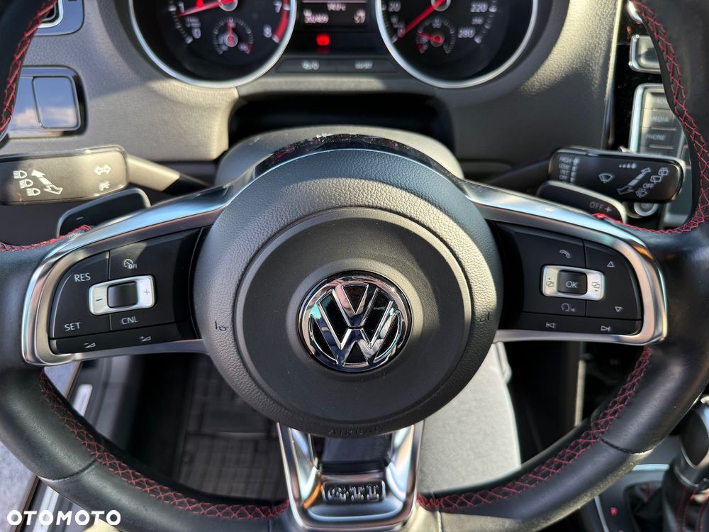 Volkswagen Polo 1.8 TSI BMT GTI DSG - 29