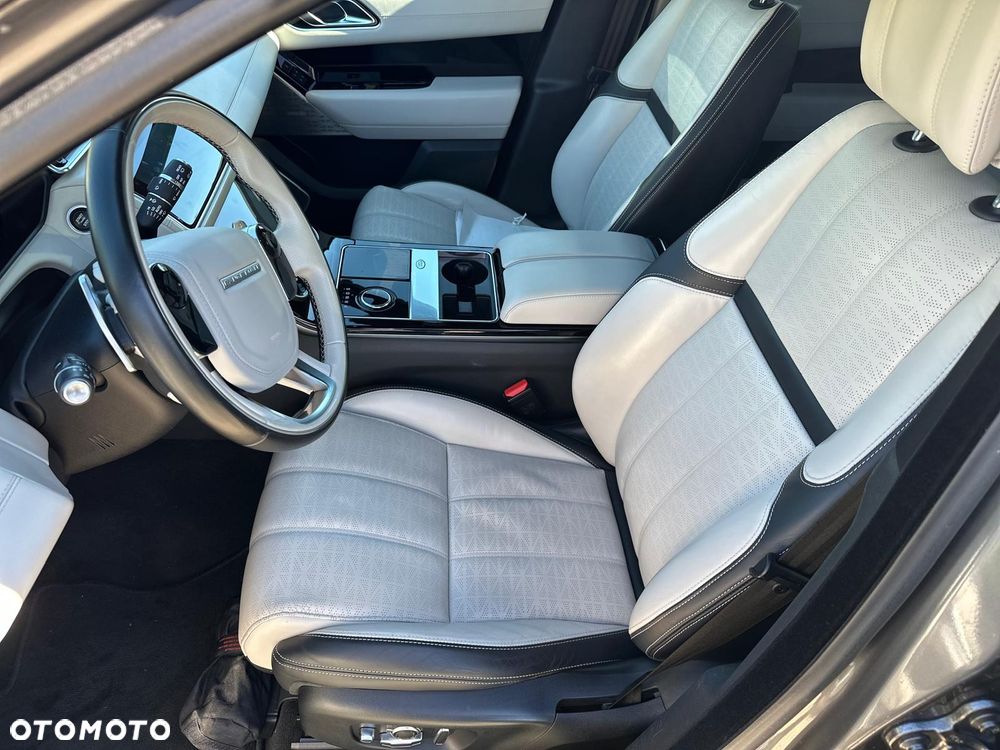 Land Rover Range Rover Velar 3.0 SD6 R-Dynamic HSE - 11