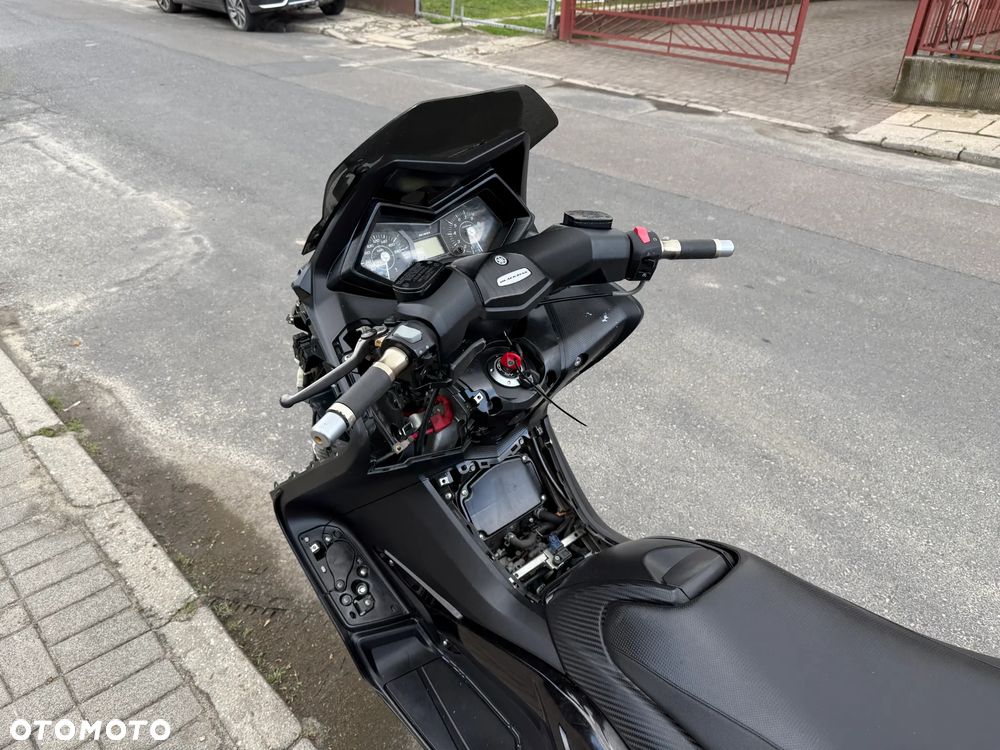 Yamaha Tmax - 9