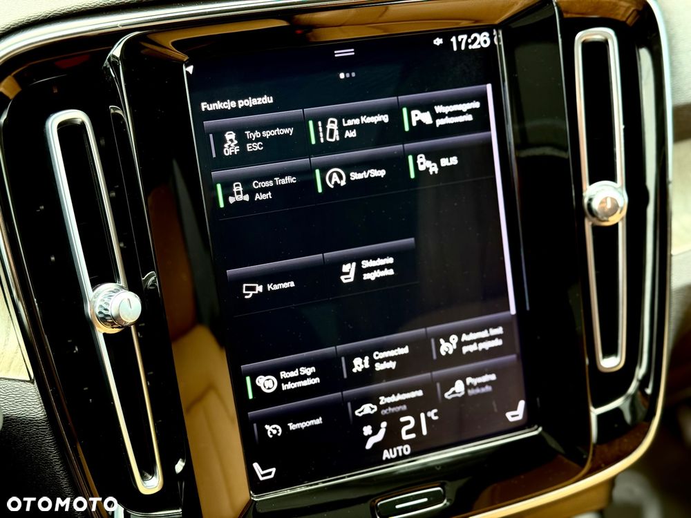 Volvo XC 40 D3 SCR Inscription - 32