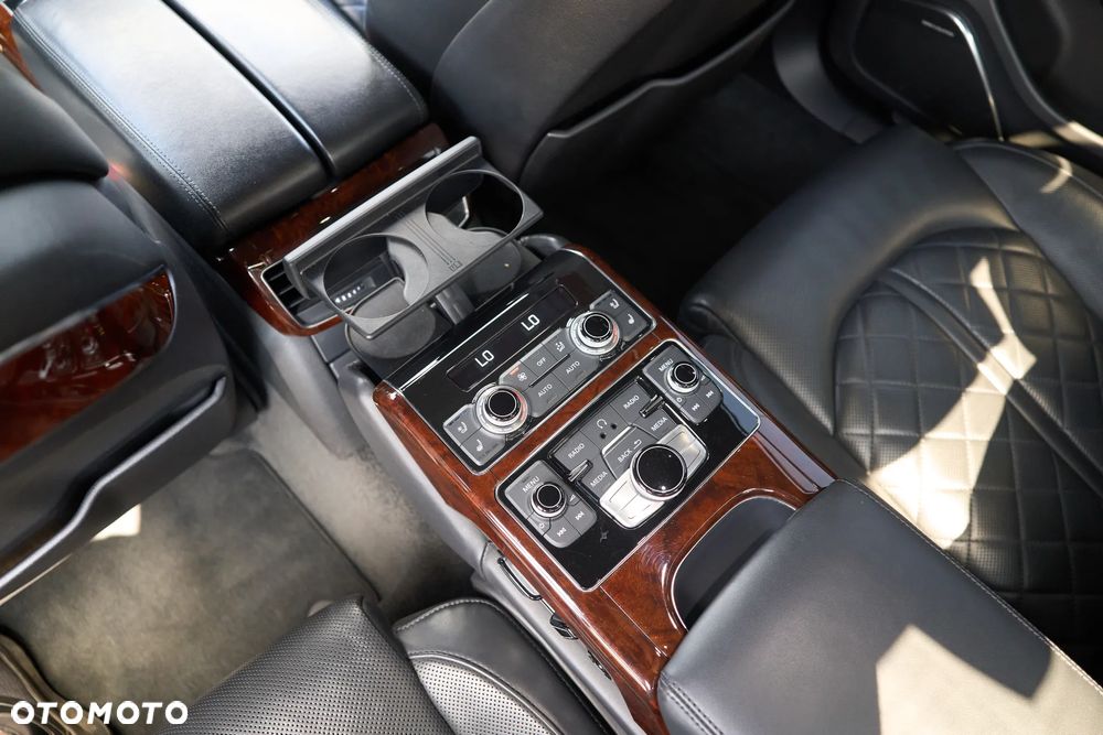 Audi A8 4.2 TDI DPF quattro tiptronic - 38