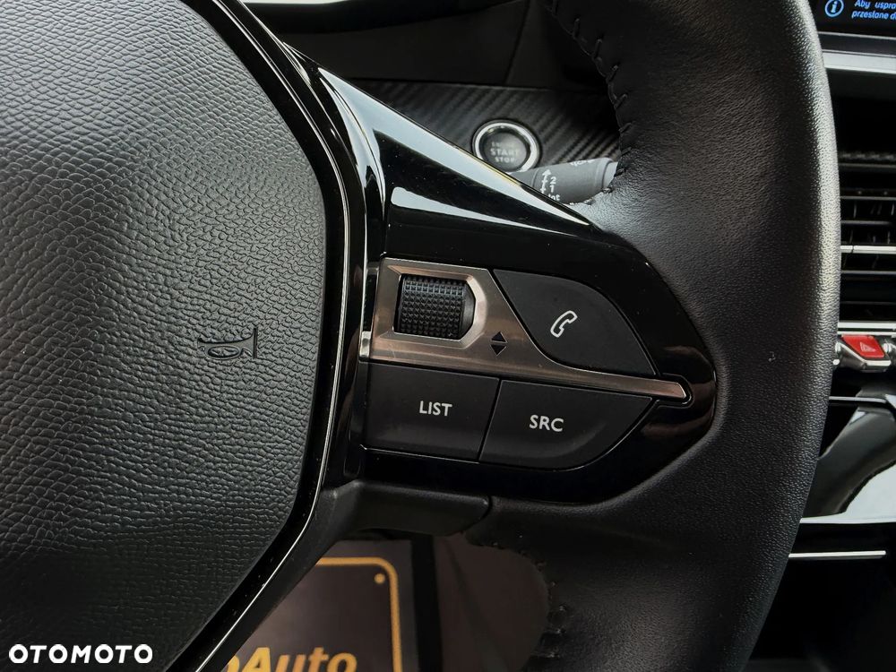 Peugeot 2008 1.2 PureTech Allure Pack S&S - 26