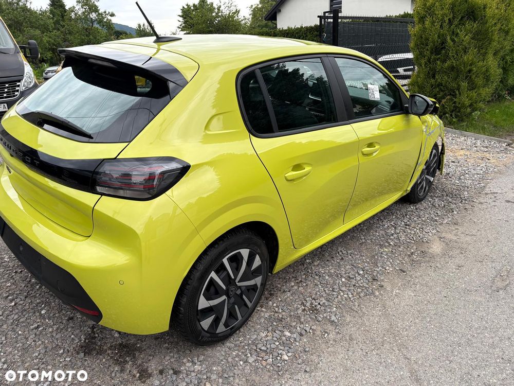 Peugeot 208 PureTech 75 Allure Pack - 12