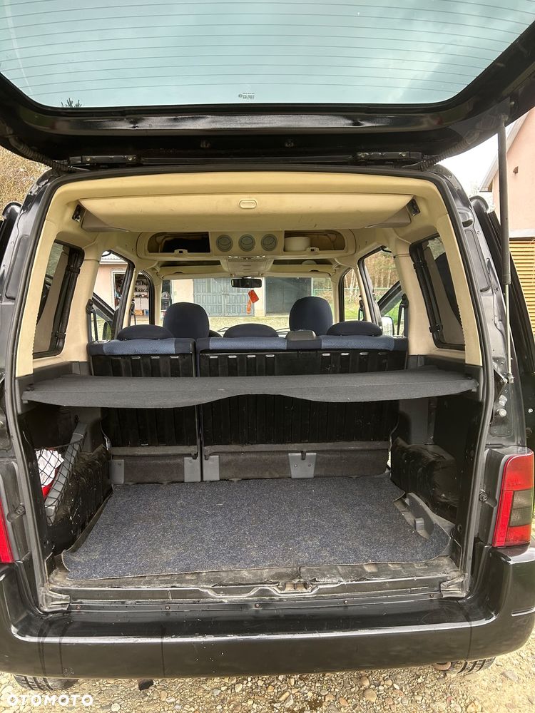 Citroën Berlingo 1.6 HDi Multispace - 12