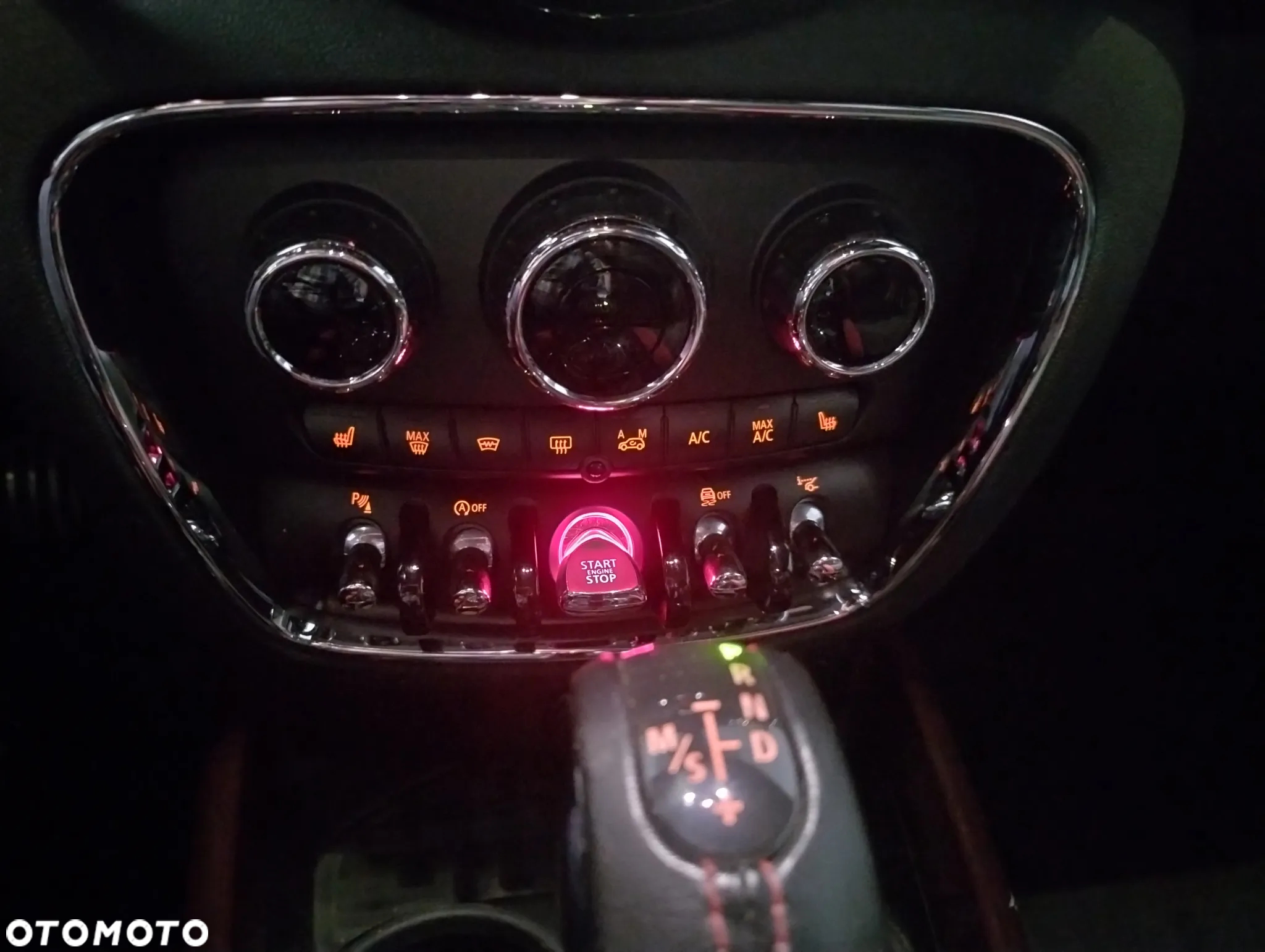 MINI John Cooper Works ALL4 sport - 8