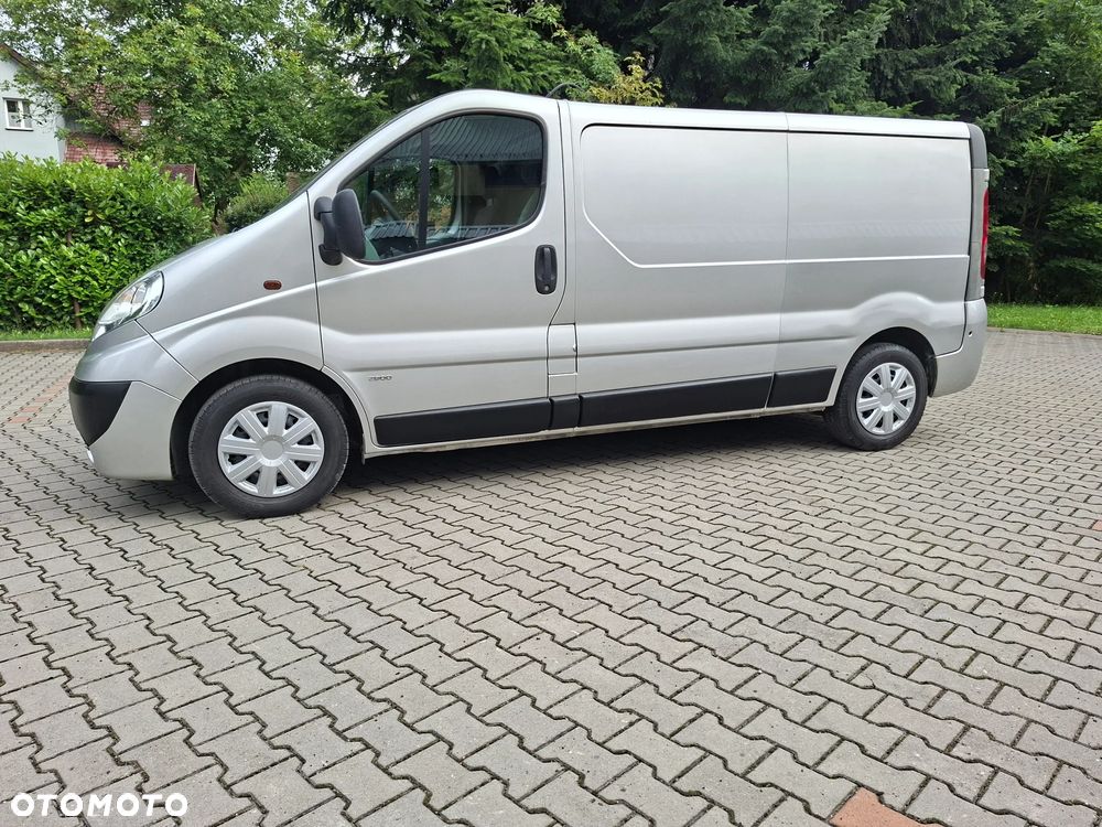 Opel Vivaro - 6