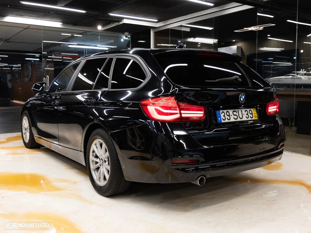 BMW 318 d Line Luxury Auto - 4