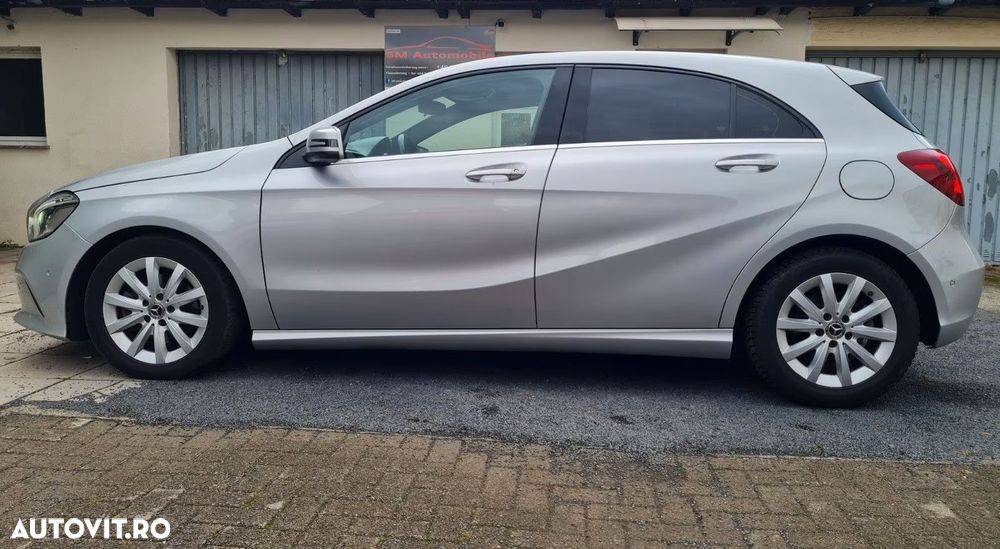 Mercedes-Benz A 180 7G-DCT - 21