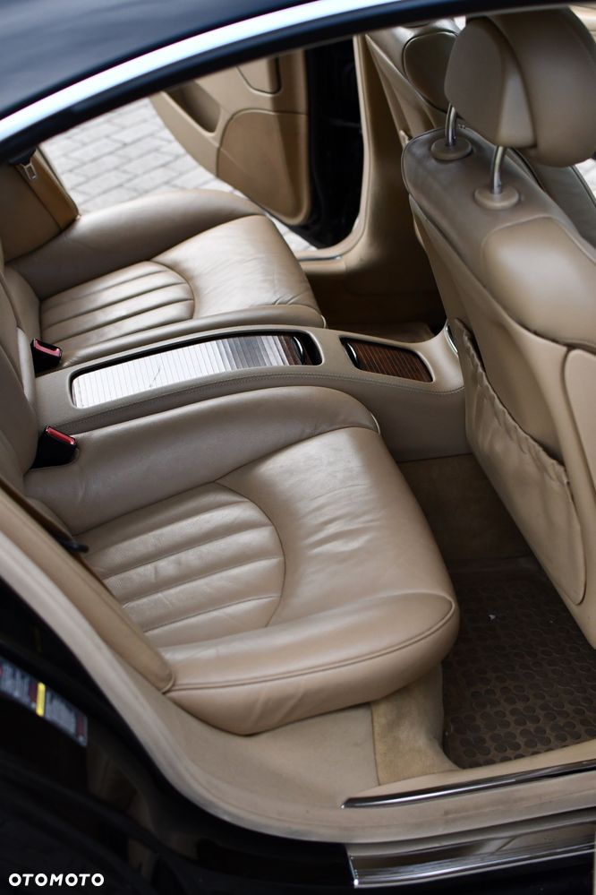 Mercedes-Benz CLS 500 - 37