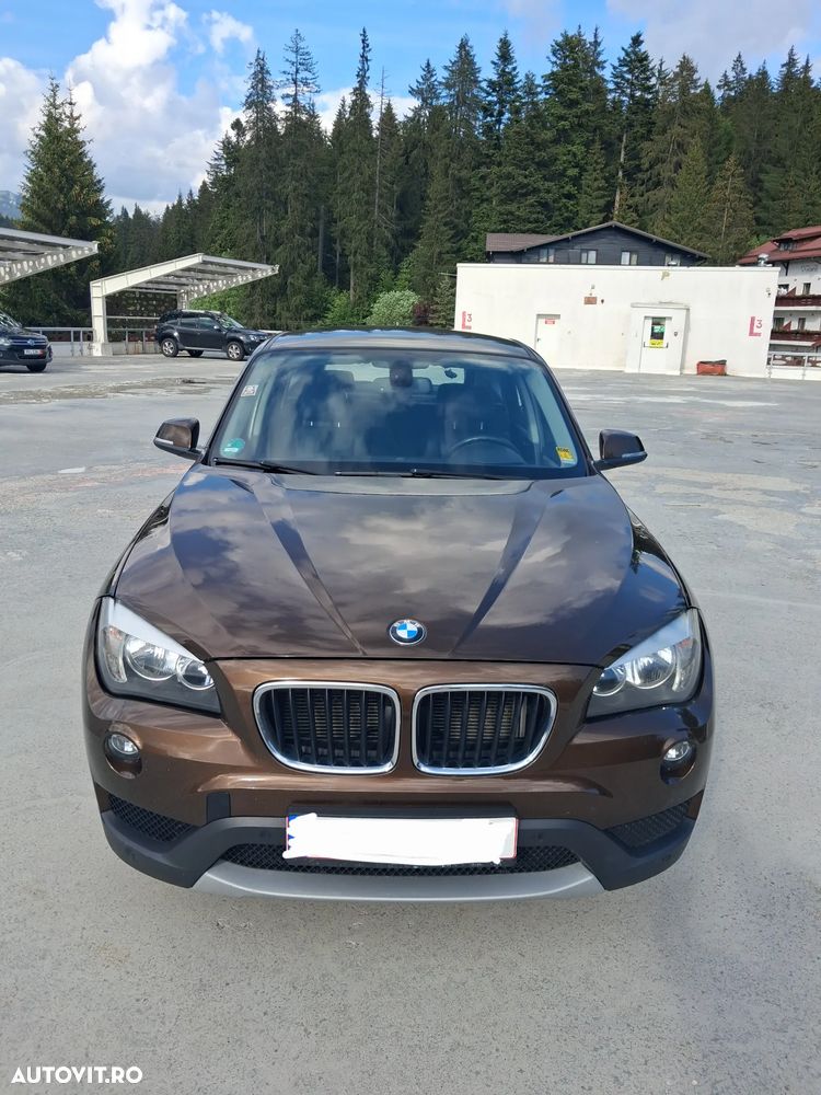 BMW X1 xDrive18d Sport Line - 1