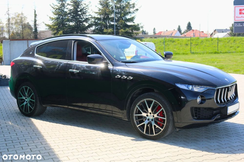 Maserati Levante S - 3