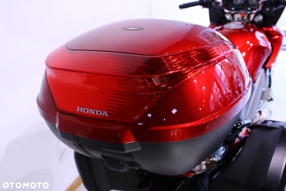 Honda CBF - 30