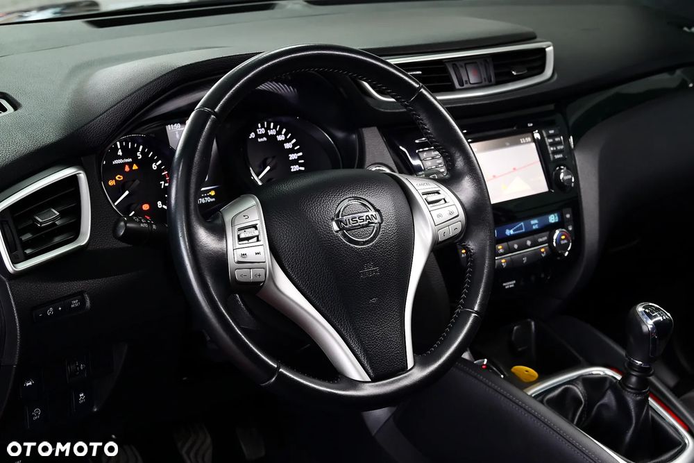 Nissan Qashqai 1.2 DIG-T Tekna+ - 24