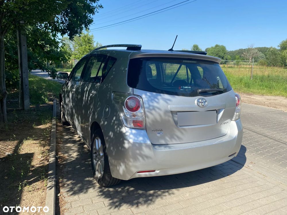 Toyota Verso 1.8 Sol plus NAVI 7os MS - 6