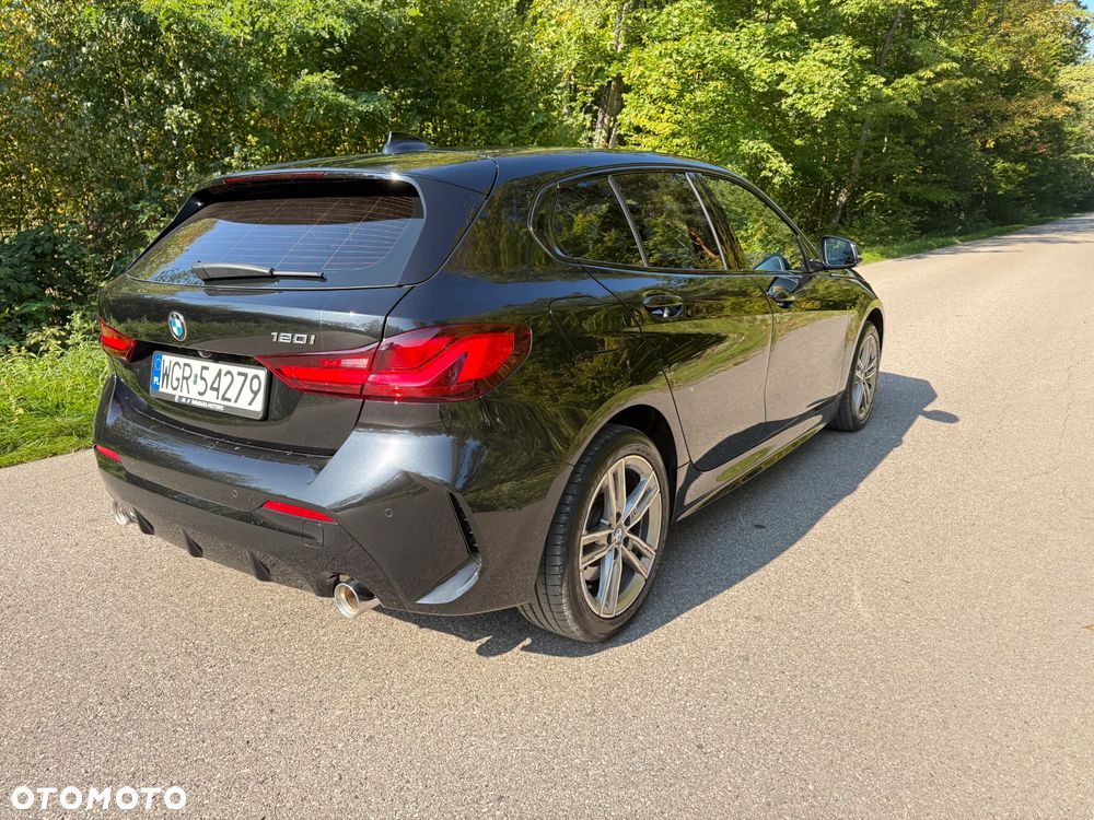 BMW Seria 1 120i M Sport - 6