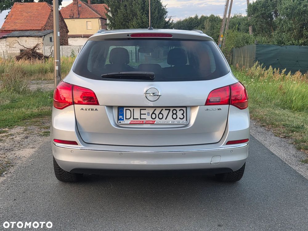 Opel Astra 1.4 Turbo Style - 8