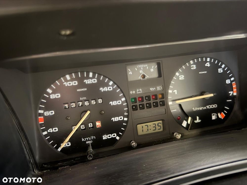 Volkswagen Scirocco - 12