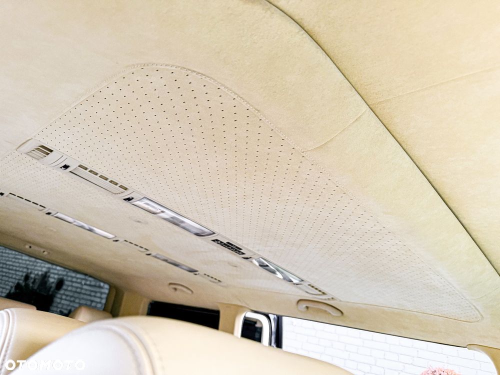 Volkswagen Multivan - 19